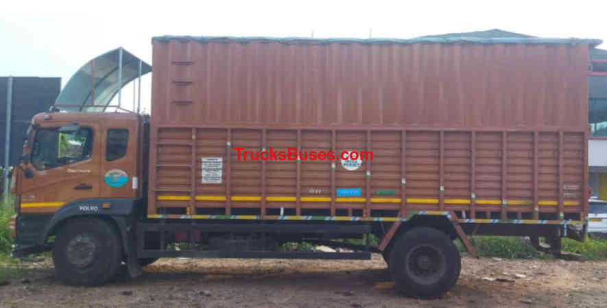 Mahindra Furio 16 Images